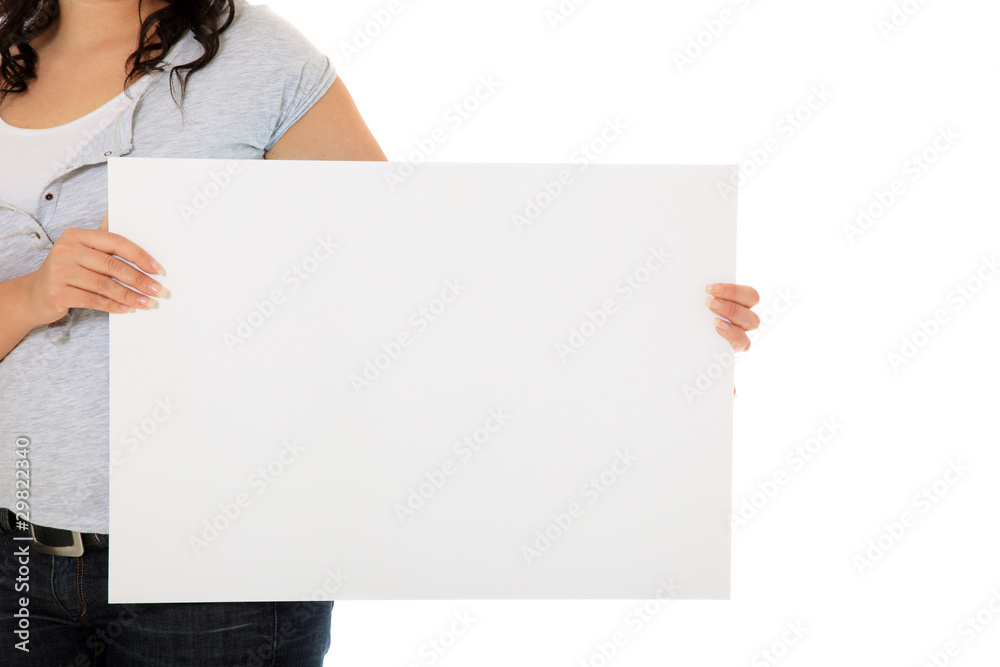 Junge Frau hält weiße Tafel / extra copy space Junge Frau hält weiße Tafel / extra copy space