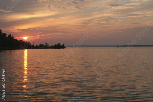 Lake sunset © imageegami