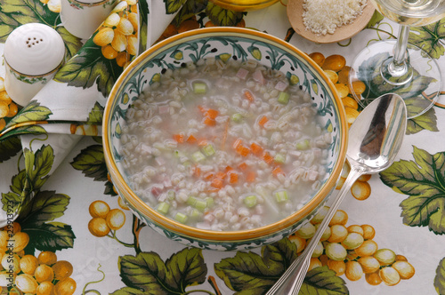 Sopa de cebada photo