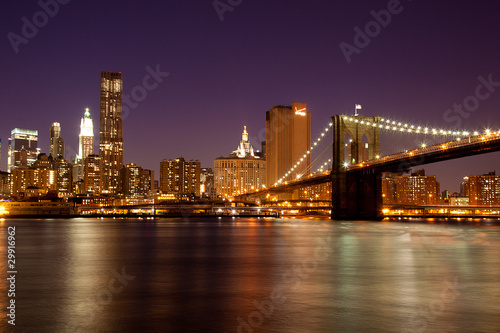 New York - Brooklyn Bridge by night