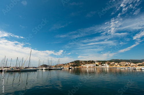 Harbor in San Feliu de Gauxols © Ivonne Wierink