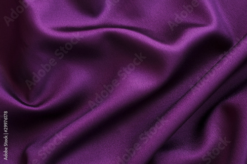 Tissu soie violet