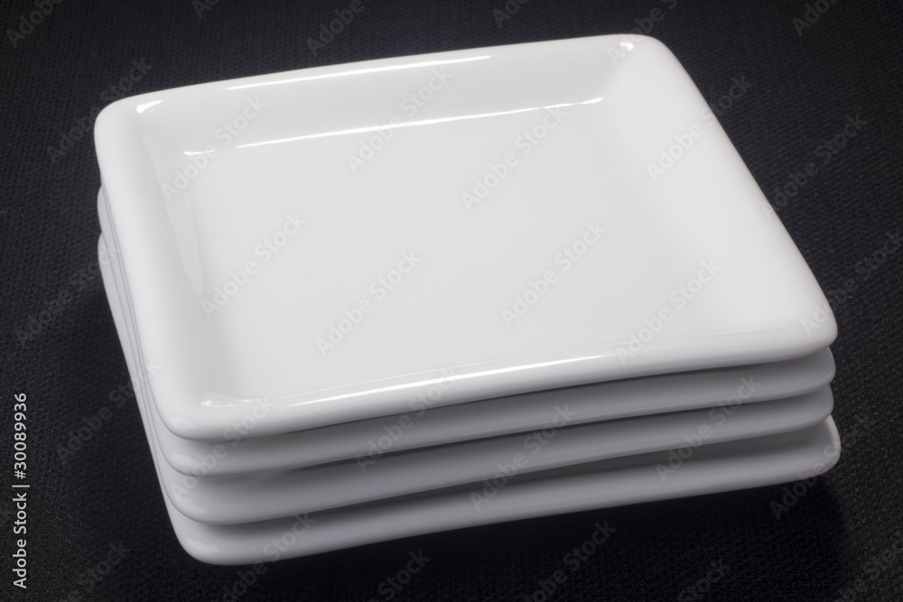 Ceramic dish Ceramic dish