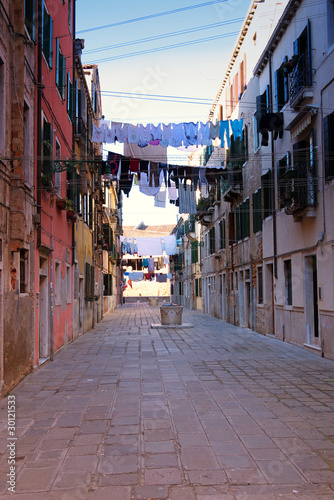 Fototapeta Naklejka Na Ścianę i Meble -  calle di venezia