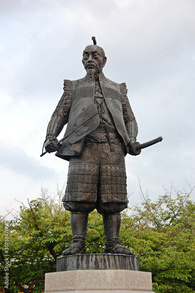 Statua bronzea generale giapponese