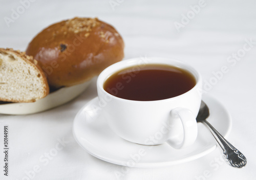 Tea and bun