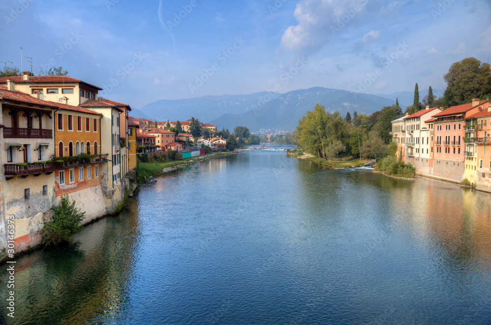 Naklejka premium Bassano del Grappa Brenta river