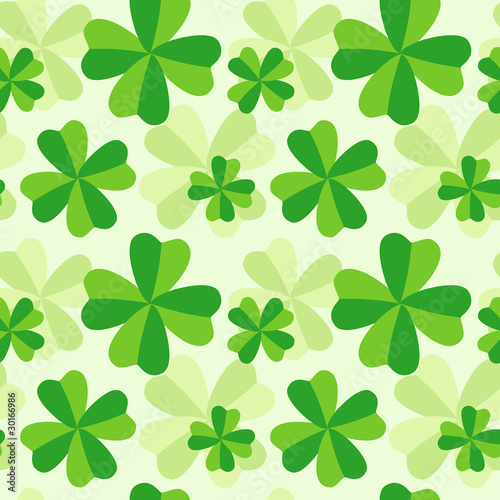 Pattern of four leaf clover