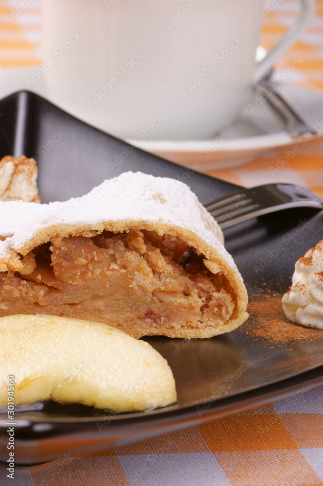 Apple strudel Apple strudel