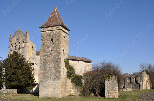 Abbaye de Blasimon - Gironde © patrick Le Masurier
