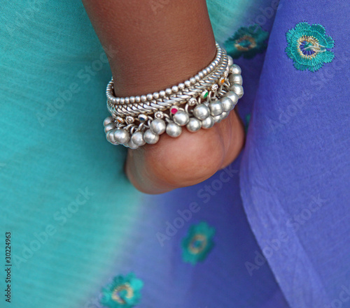 Fotografia bracelet au pied01