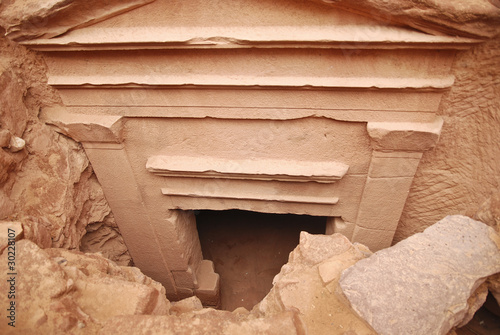 Obraz na plátně The entrance to the Treasury in Petra