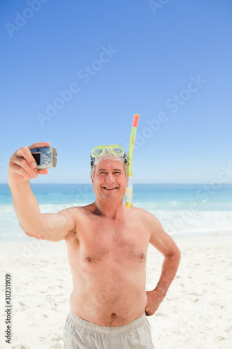 Man taking a photo of himself