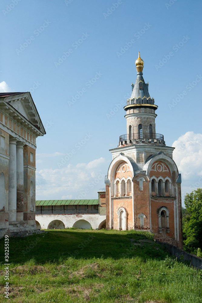 Борисоглебский монастырь в Торжке.