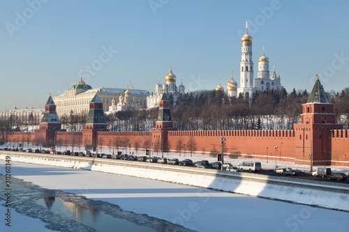 Вид на набережную Московского Кремля.