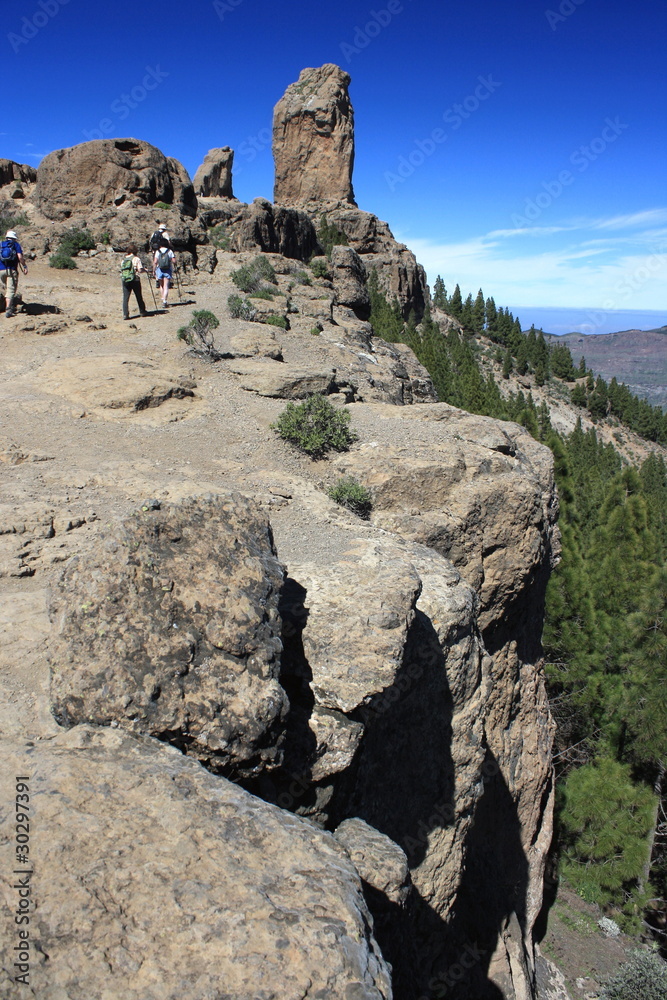 Fototapeta premium walking near Roque Nublo on Gran Canaria
