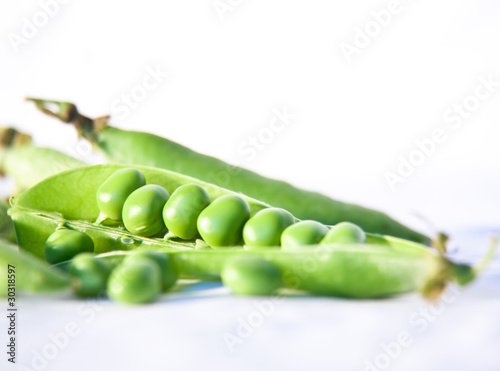 peas on white