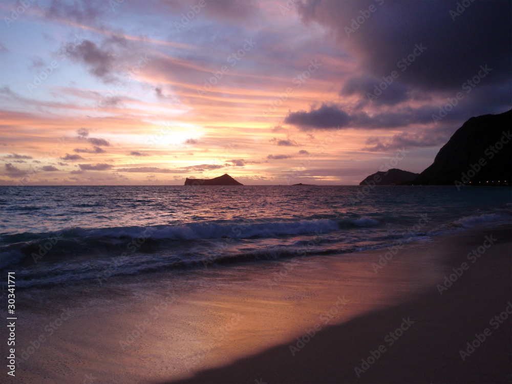 Sky right before the Sunrise on Waimanalo Beach Sky right before the Sunrise on Waimanalo Beach