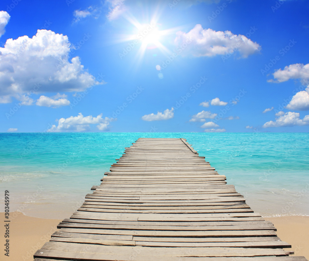 Fototapeta premium Sea travel in the holidays