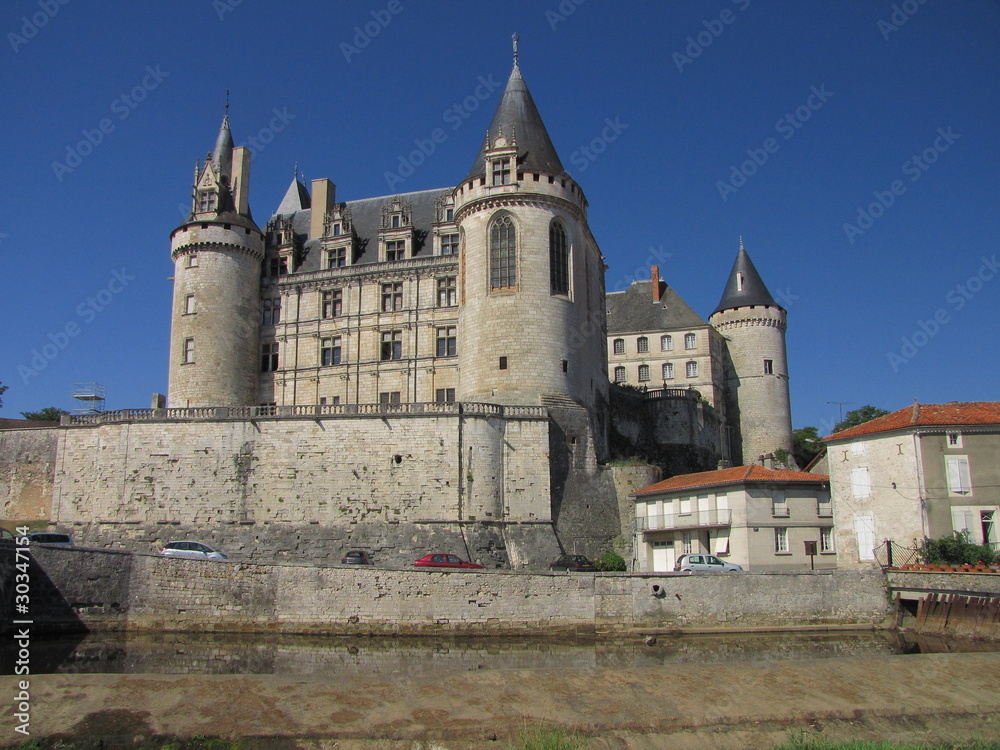 Château de  La Rochefoucauld ; Charente, Limousin, Périgord