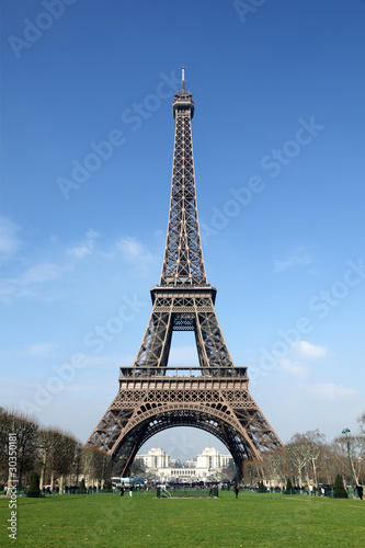 Eiffel Tower, Paris © Brian Jackson