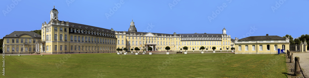 Karlsruher Schloss panoramic shot