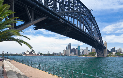Sydney Harbour Bridge © gb27photo