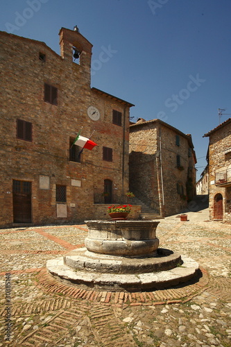 Castiglione d'Orcia, medieval alleys