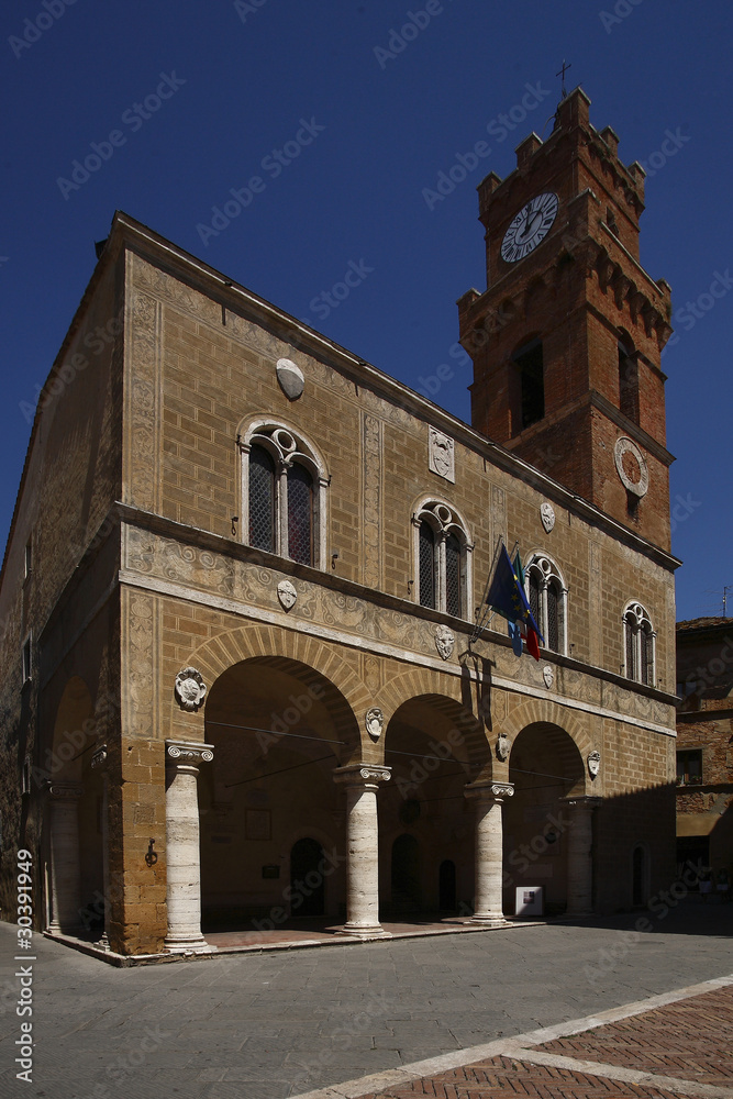 Pienza, Piazza Pio II, Palazzo Pretorio