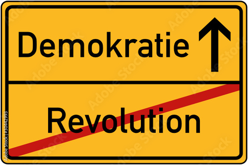 Ortstafel Revolution und Demokratie