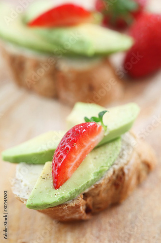 Avocado Snack with Strawberries