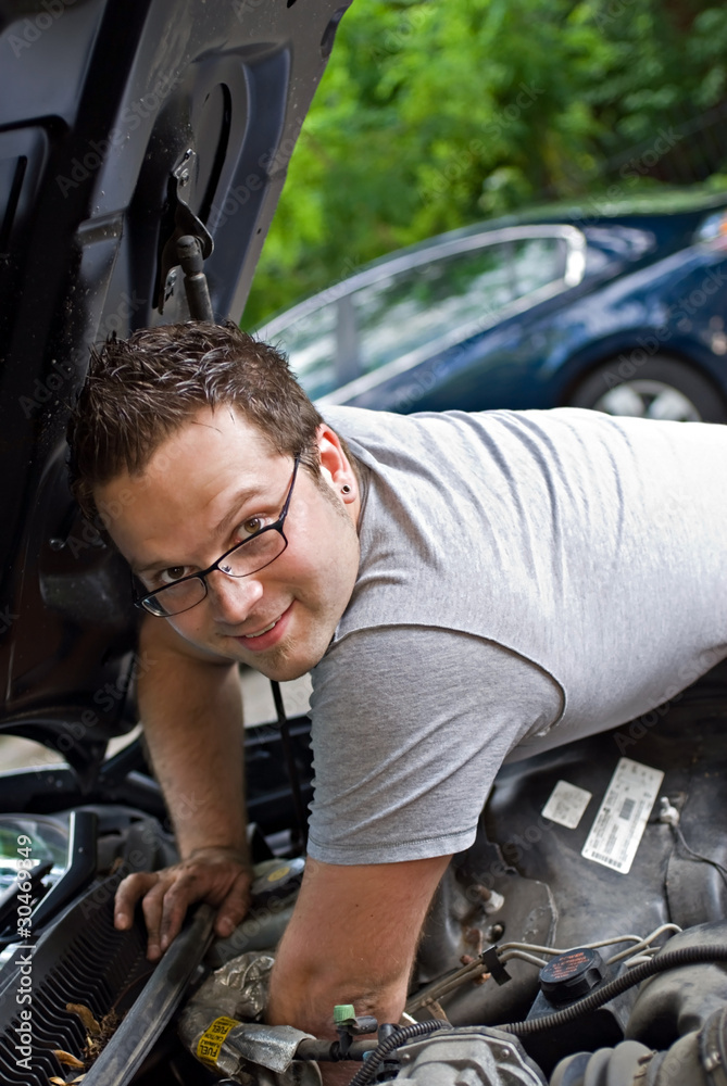 Mechanic Reaching Mechanic Reaching