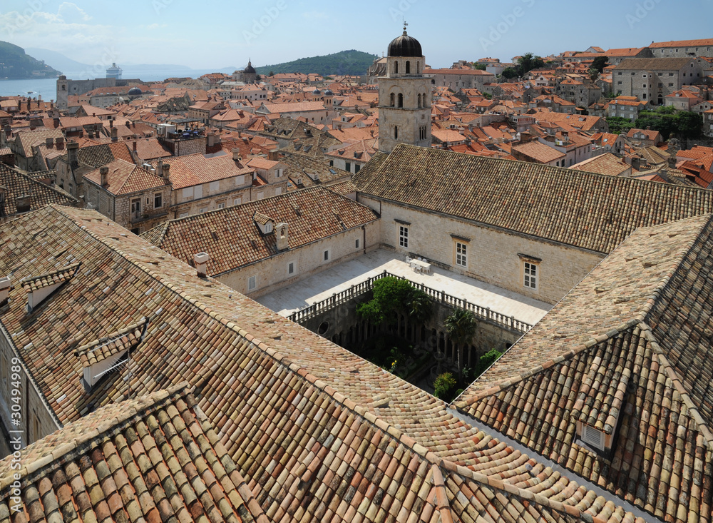 Cloître du Monastère des Franciscains à Dubrovnik