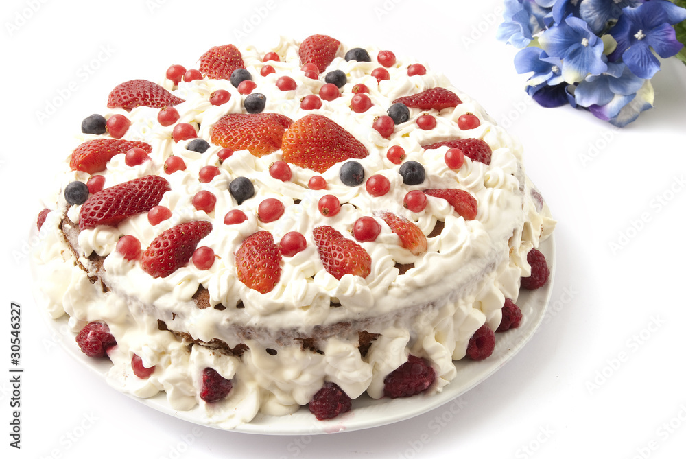 Torta panna e fragole Torta panna e fragole