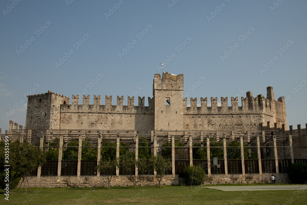 Torri del Benaco, castello degli Scaligeri