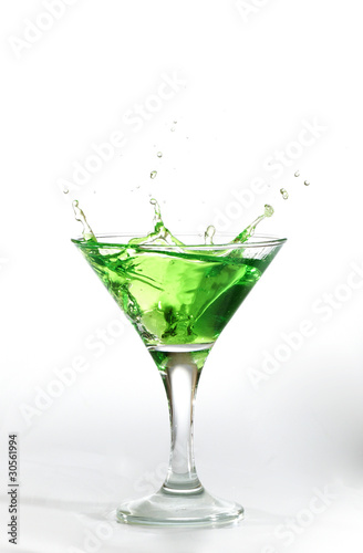 green martini cocktail splashing