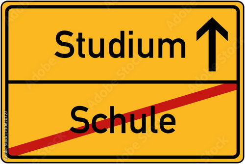 Ortstafel Schule und Studium