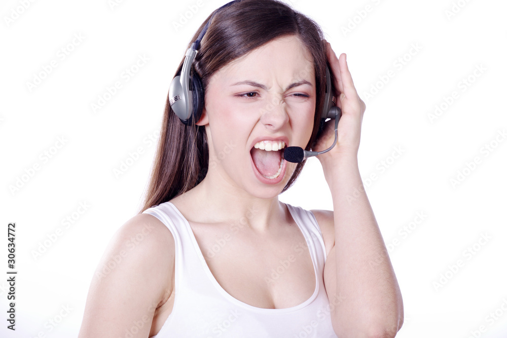 Hübsche Frau Gesicht mit Headset schreiend Porträt Hübsche Frau Gesicht mit Headset schreiend Porträt