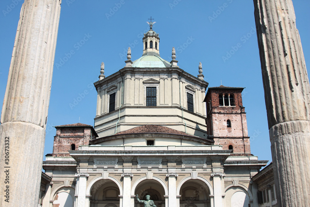 basilica di san lorenzo a milano
