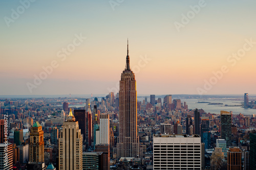 Sunset in New York City © Eishier