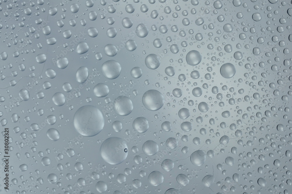 Wasser schmecken, sehen und riechen. Regen Wasser schmecken, sehen und riechen. Regen
