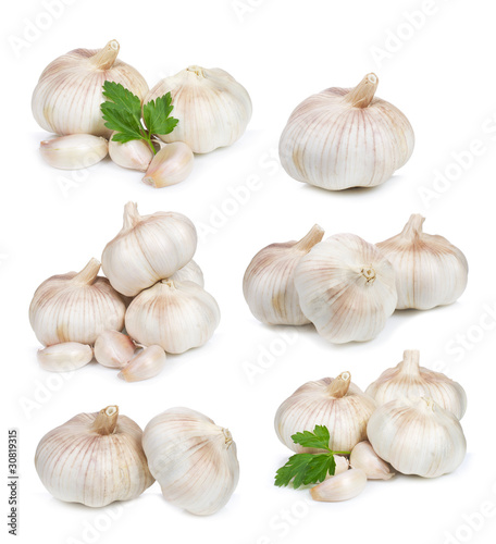 set with garlic