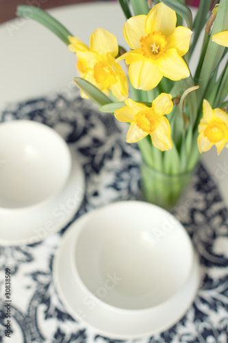 breakfast with daffodil