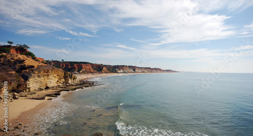 Fototapeta Naklejka Na Ścianę i Meble -  Coastline in Algarve (Portugal)