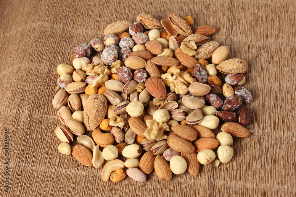 nuts nuts