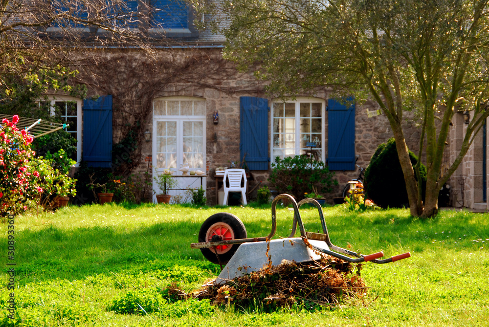 La brouette renversée Stock Photo | Adobe Stock