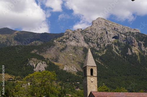 clocher en montagne