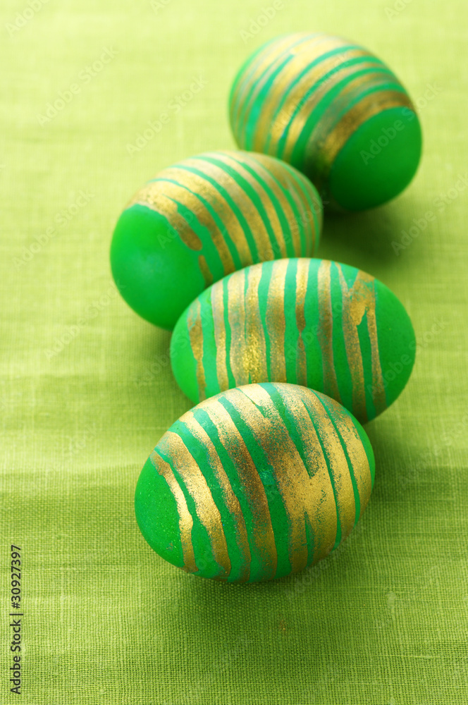 Obraz premium Green Easter eggs