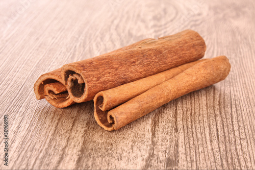Cinnamon bark on wooden table
