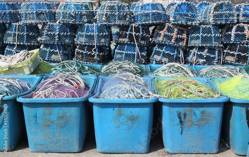 casier,casiers,pêche,bateau,corde,cordage,bretagne,homard,crabe